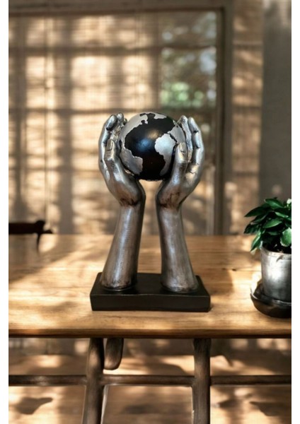 Dekoratif Dünya Tutan El Biiblo