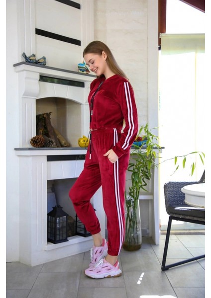 - Kadın Kadife Kapşonlu Eşofman Takım Bordo indirimleri