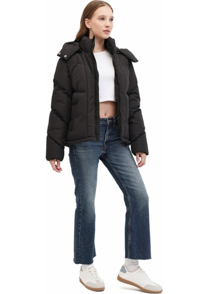 Wl 2W-KX-CROP 5pr Siyah Kadın Kısa Kaban modelleri