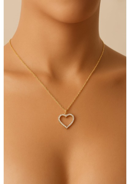 Çelik Kadın Taşlı Kalpli Kolye