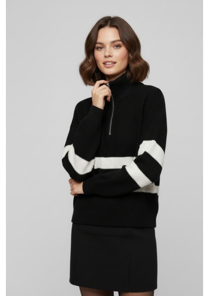 Kadın Siyah Çizgili Fermuarlı Yaka Triko Kazak Bol Kesim Şerit Detaylı modelleri