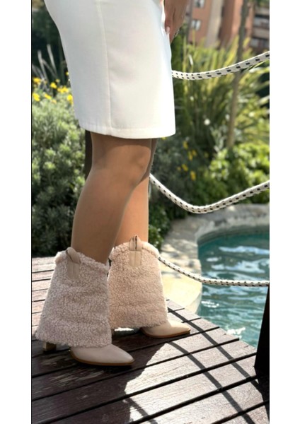 Teak Bej Kadın Bot