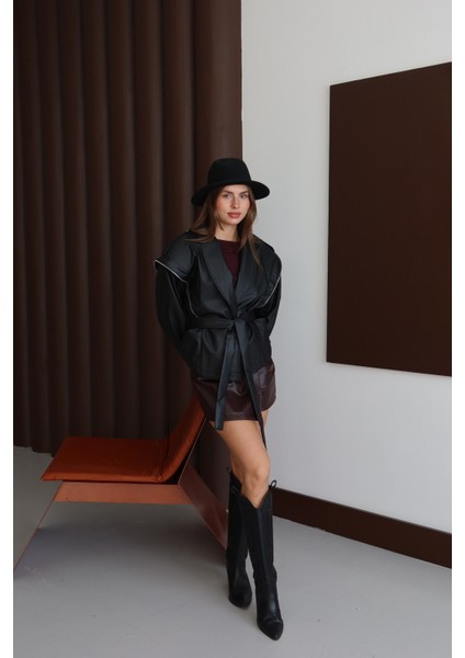 Kadın Siyah Kuşaklı Tasarım Deri Ceket