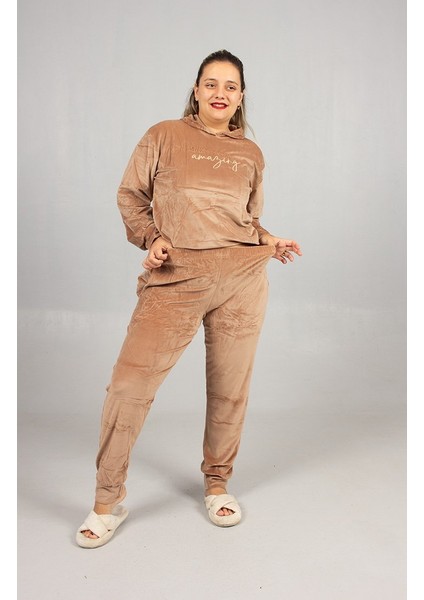 Büyük Beden Premium Kadife Kapüşonlu Camel Takım Lüks, Konforlu ve Şık Eşofman Takımı