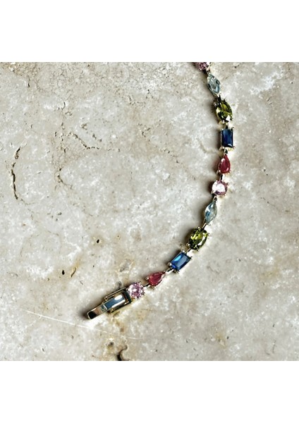 Vıp Seri Çok Renkli Zirkon Bileklik fırsatları