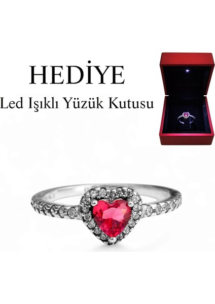 925 Ayar Gümüş Işıltılı Kırmızı Yüksek Taşlı Kalp Yüzük Işıklı Kutuda