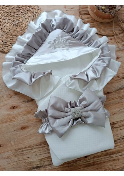 Yenidoğan Mehtap Lüks Kelebek Taç Nakışlı Bebek Battaniyesi Kundak Gri fiyatları