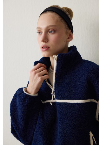İndigo Termal Etkili Kontrast Detaylı Polar Dik Yaka Ceket fiyatları