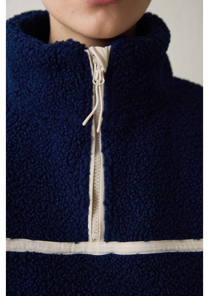 İndigo Termal Etkili Kontrast Detaylı Polar Dik Yaka Ceket fırsatları