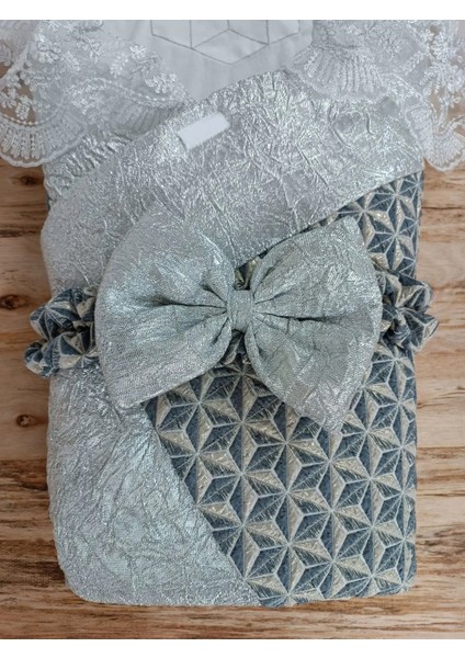 Yenidoğan Ultralüks Piramit Desenli Güpürlü Bebek Battaniyesi Kundak Gümüş fırsatları