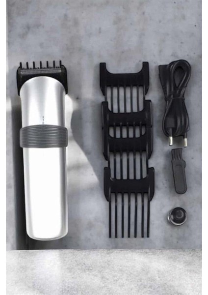 4 Taraklı Taşınabilir Profesyonel Saç ve Sakal Kesme Tıraş Makinesi - I19H86N0-2A55VS indirimleri