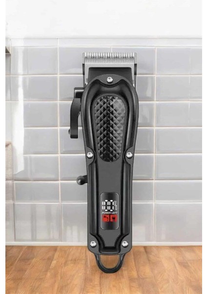 Sıfır Tıraş Makinesi Dijital Göstergeli Paslanmaz Çelik Bıçaklı Taşınabil - I39H84N7-9A0