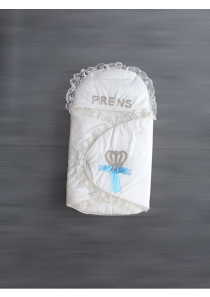 Yenidoğan Kral Taç Nakışlı Kundak Erkek Bebek Battaniyesi