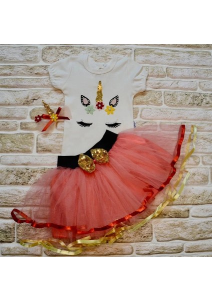 9-12-18 Ay Payetli Pony Nakışlı Tokalı Kısa Kollu Tütü Etek 3lü Kız Bebek Takımı Nar Çiçeği