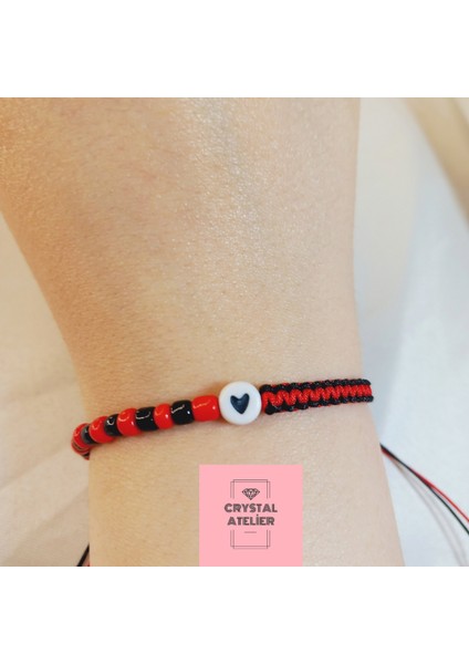 Gaziantep F.k. Kalpli Boncuk Taraftar Makrome Bileklik – Kırmızı Siyah Unisex El Yapımı Kombin Takı - Gaziantep F.k. Bileklik - Makrome Bileklik - Kırmızı Siyah Taraftar Bileklik