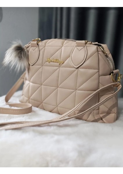 Şık ve Kullanışlı Büyük El ve Omuz Çantası fiyatları