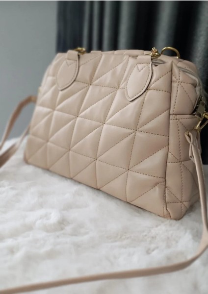 Şık ve Kullanışlı Büyük El ve Omuz Çantası modelleri