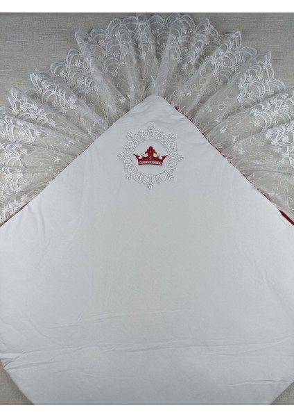 Yenidoğan Saray Kadife Taç Nakışlı Inci Fiyonklu Dantel Duvak Trilüks Kundak Bebek Battaniye modelleri