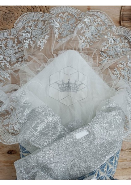 Yenidoğan Piramit Desenli Güpür Işlemeli Bebek Battaniyesi Kundak fiyatları