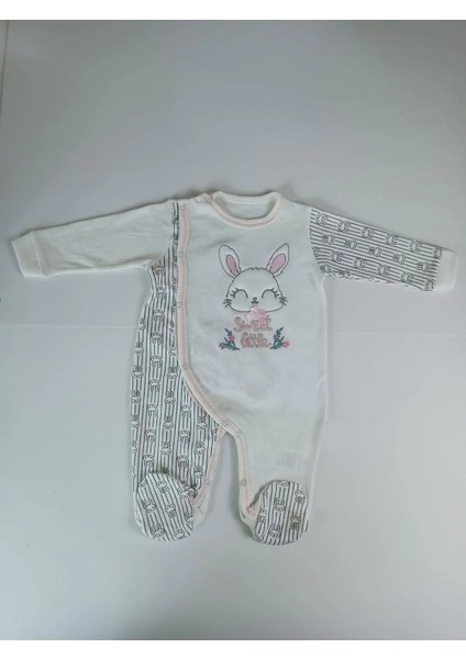 0-3 3-6 Ay Minik Tavşan Nakışlı Boydan Çıtçıt Kapamalı Kız Erkek Bebek Tulumu Ekru
