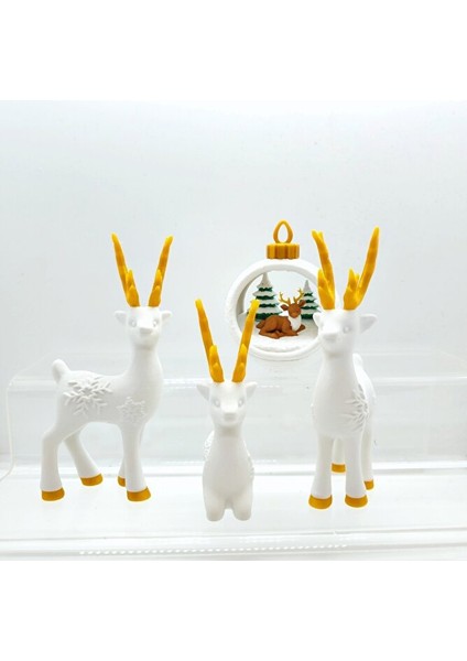 Yılbaşı 4’lü Geyik Figür Seti – Beyaz Altın Boynuzlu Geyik ve Kar Küresi Dekor Seti