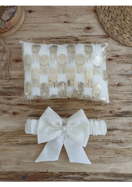 Yenidoğan Izmir Incisi Tül Işlemeli Pamuklu Fiyonklu Kundaklı Lüks 3lü Alt Açma Seti indirimleri