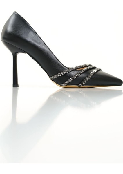 Sonya Siyah Taşlı Kadın Ayakkabı