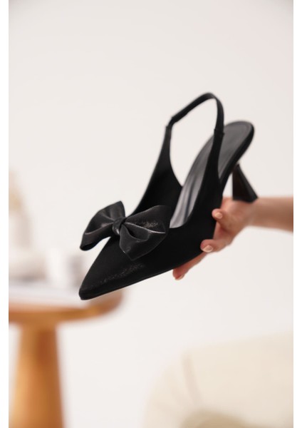 Serra Siyah Özel Malzeme Kadın Topuklu Ayakkabı