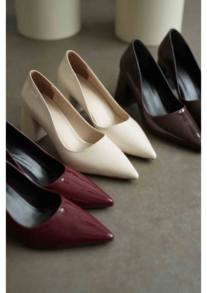 Valeria Acı Kahve Rugan Kadın Topuklu Ayakkabı