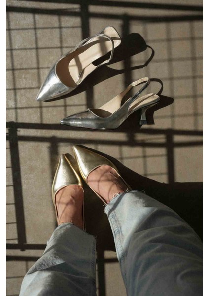 Angelica Kadın Gümüş Kırışık Rugan Topuklu Ayakkabı