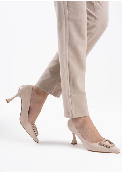 Nora Kadın Bej Rugan Ayakkabı