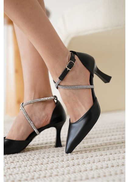 Fiona Taşlı Kadın Siyah Topuklu Ayakkabı fırsatları