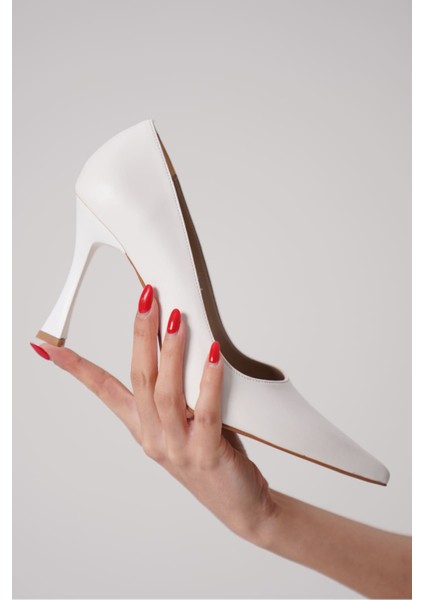 Blade Mat Beyaz Kadın Stiletto