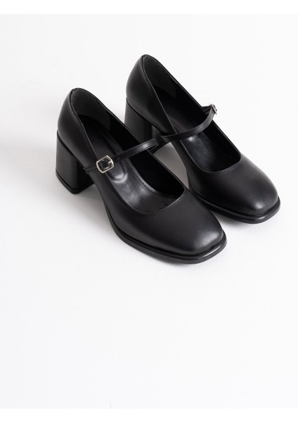 Blown Siyah Cilt Kadın Topuklu Ayakkabı modelleri