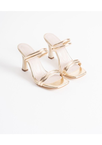 Petra Kadın Altın Topuklu Terlik fiyatları