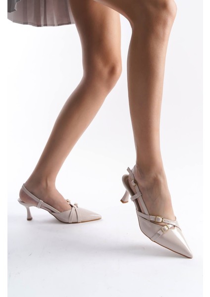 Perla Kadın Bej Rugan Topuklu Ayakkabı fiyatları