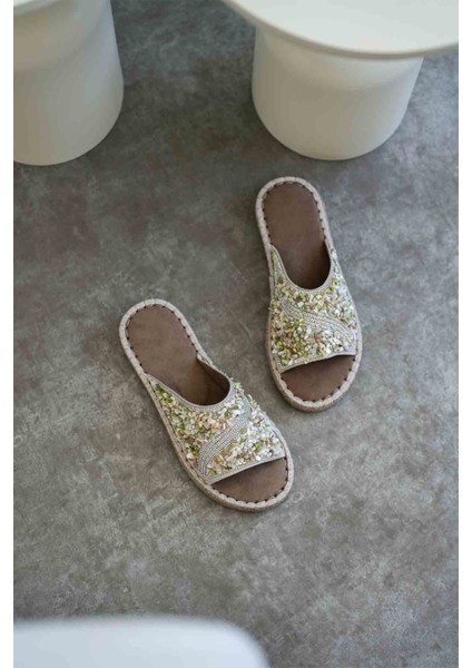 Dennis Kadın Bej Taş Işlemeli Terlik