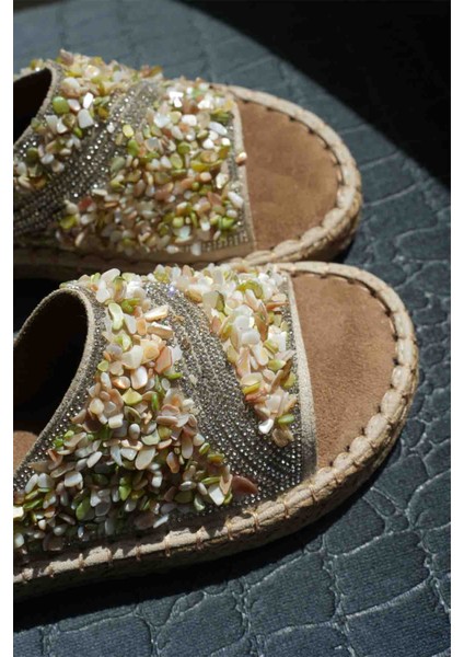 Dennis Kadın Bej Taş Işlemeli Terlik