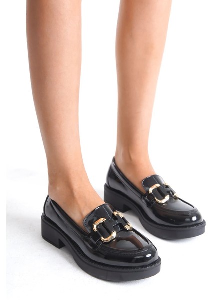 Caro Rugan Siyah Gold Tokalı Kadın Loafer fiyatları