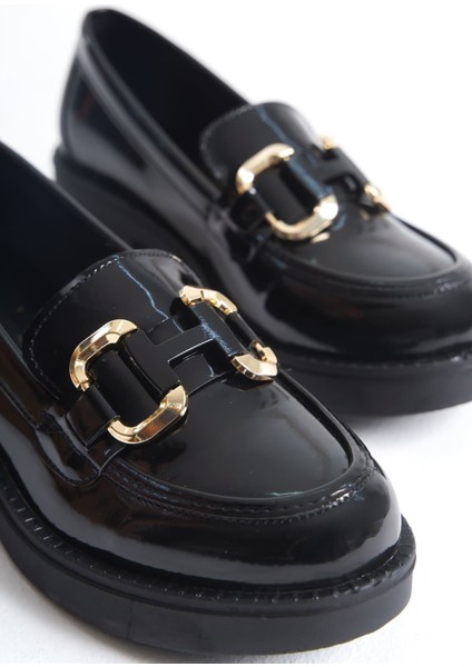 Caro Rugan Siyah Gold Tokalı Kadın Loafer modelleri