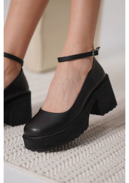 Marla Kadın Siyah Bilekten Baretli Günlük Ayakkabı modelleri