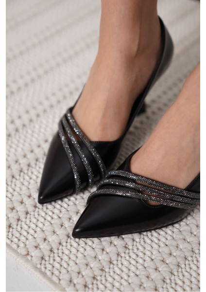 Klay Siyah Cilt Kadın Topuklu Ayakkabı modelleri