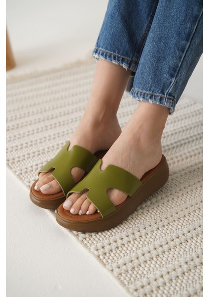 Borlina Haki Yeşil Hakiki Deri Terlik