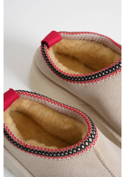 Elsa Kadın Bej Kışlık Kürklü Terlik