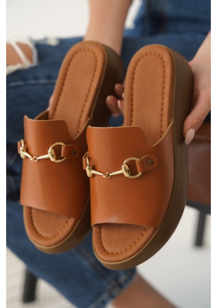 Nelly Taba Hakiki Deri Terlik