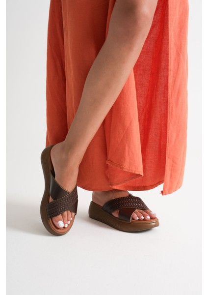 Fayn Acı Kahve Örgü Desenli Hakiki Deri Terlik