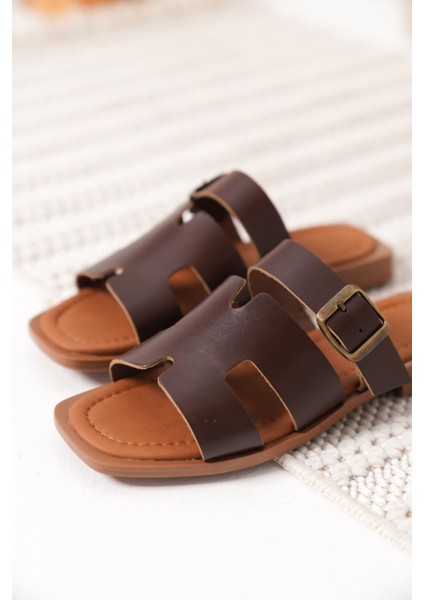 Garcia Acı Kahve Hakiki Deri Terlik fiyatları