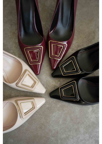 Nora Kadın Bordo Rugan Ayakkabı