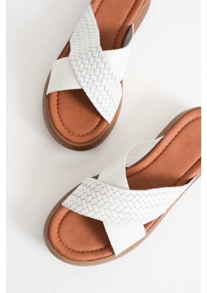 Fayn Beyaz Hakiki Deri Terlik fiyatları