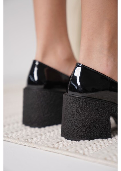 Talya Kadın Siyah Rugan Günlük Ayakkabı fiyatları